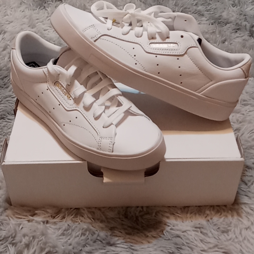 Adidas 7 1/2 White Sneakers